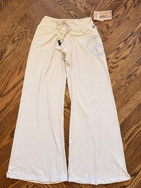 NWT Mora Girls Beige Wide Leg Lounge Pants with Peace Patch